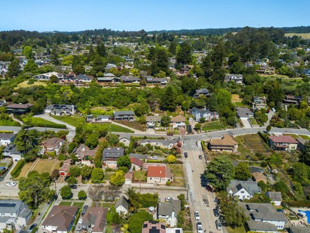 1003 Walnut Avenue, Santa Cruz CA: https://media.crmls.org/mediaz/95b1d257-5db7-4564-860c-b0c03ad4e98f.jpg