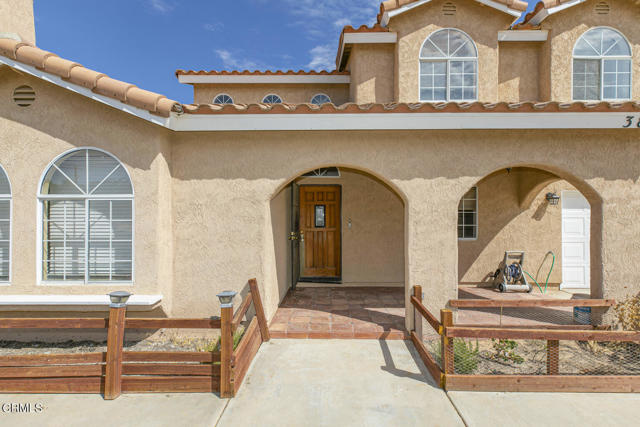3831 E Ave T 8, Palmdale CA: https://media.crmls.org/mediaz/95b2e0cb-6546-4c85-b0e9-6498475393fd.jpg