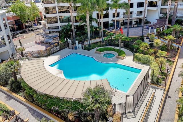 700 W Harbor Dr, San Diego CA: https://media.crmls.org/mediaz/95b4c4e4-bbe5-49d6-b9c5-09a0c4242d53.jpg