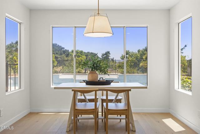 Detail Gallery Image 12 of 43 For 1974 Sierra Mesa Dr, Camarillo,  CA 93010 - 4 Beds | 3 Baths