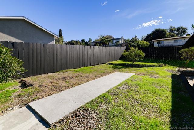 3443 Golden View Ter, Lemon Grove CA: https://media.crmls.org/mediaz/95b72ddc-f162-4dc0-b88d-b9fcf5e4e982.jpg