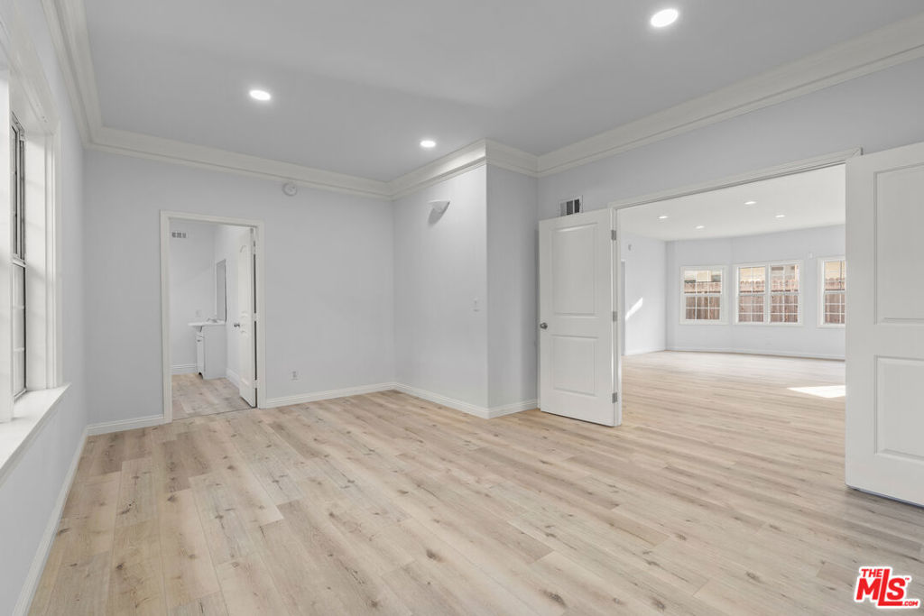 MLS #26853527 image #17