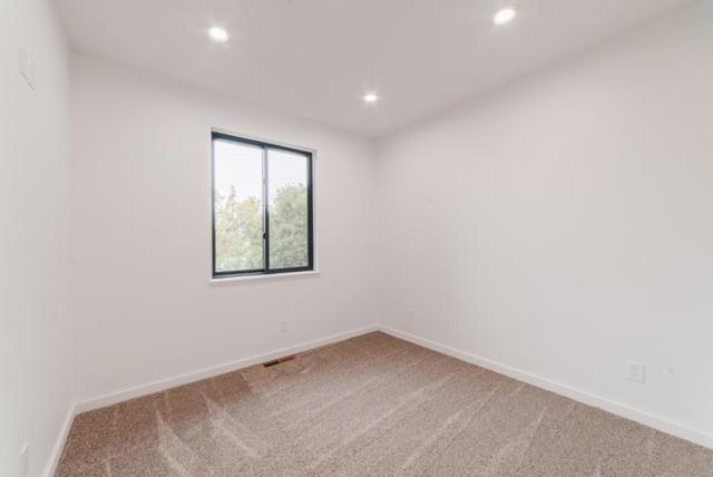 54 Sill Road, Royal Oaks CA: https://media.crmls.org/mediaz/95b7c681-442f-4969-9c0c-feb5ef3f1d6b.jpg