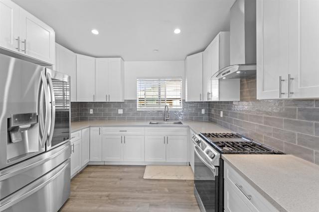 Detail Gallery Image 6 of 23 For 1045 Howard Ave, Escondido,  CA 92029 - 4 Beds | 3 Baths