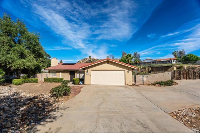 Detail Gallery Image 10 of 54 For 24820 Abalar Way, Ramona,  CA 92065 - 4 Beds | 2 Baths