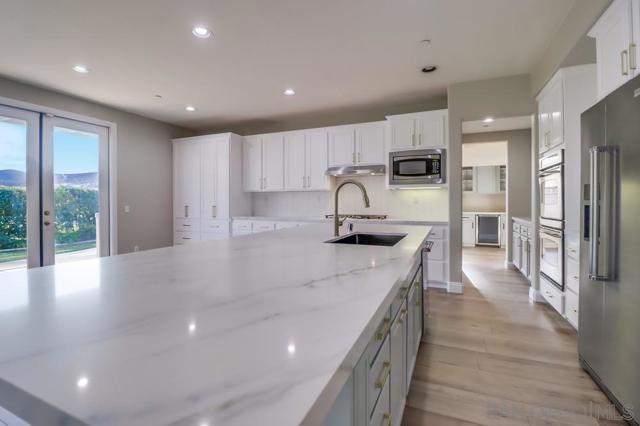 Image 10 of 68 For 16247 Deer Trail Court