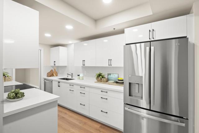 555 Laurel Avenue, San Mateo CA: https://media.crmls.org/mediaz/95bc3948-b47c-478b-abe7-97749a7c6ea2.jpg