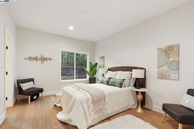 25 Mackenzie Pl, Danville CA: https://media.crmls.org/mediaz/95bc60aa-e941-4c21-ac68-bfde577a61be.jpg