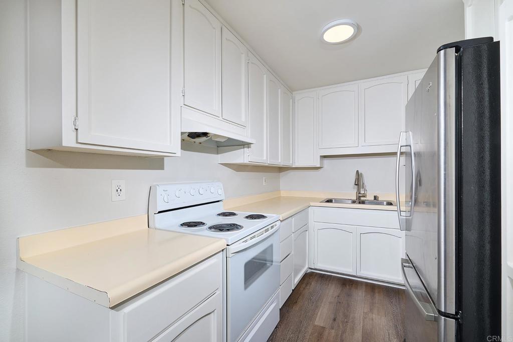 319 Volney Lane - photo 12