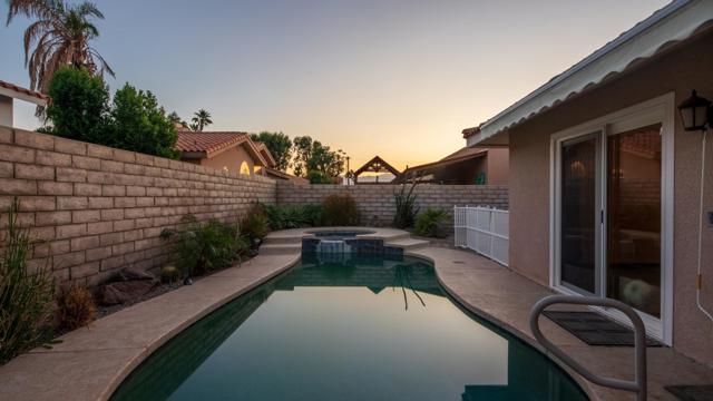 78901 Runaway Bay Drive, Bermuda Dunes CA: https://media.crmls.org/mediaz/95bd19d9-77b0-4e8f-a8b5-cc76996aa2cc.jpg