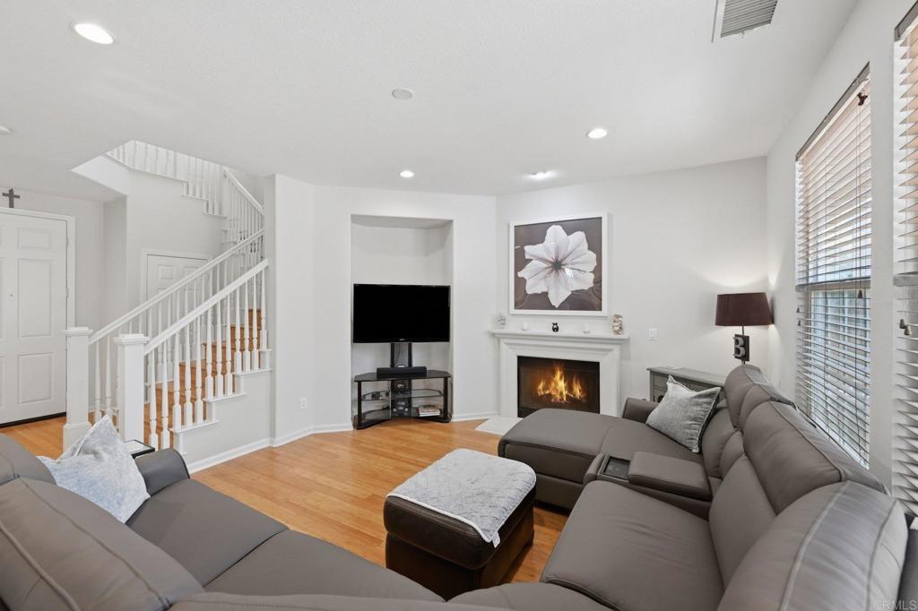 6923 Clearwater Street - photo 3