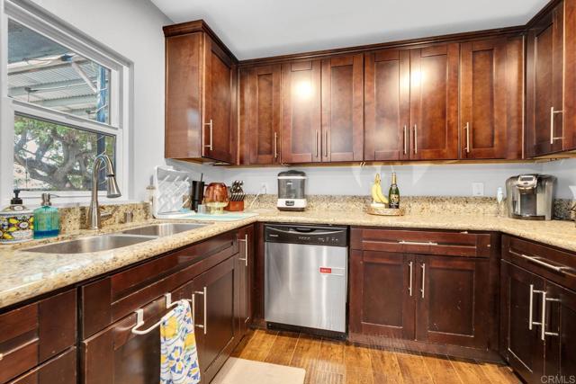 962 Wilson Avenue, El Cajon CA: https://media.crmls.org/mediaz/95c18795-0b27-4f31-b83b-421fbc9d38d5.jpg