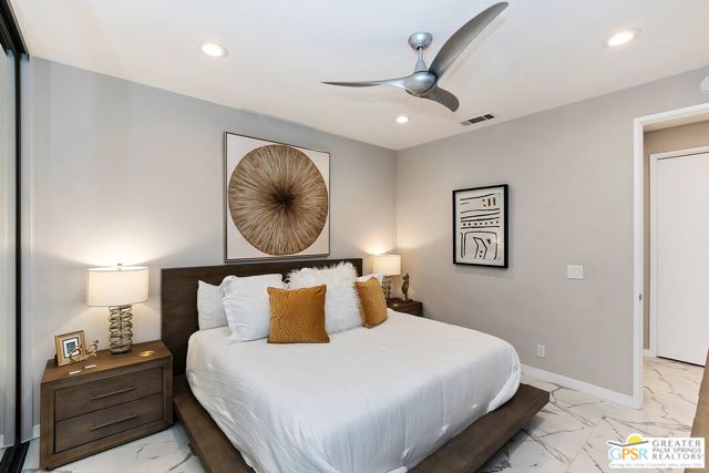 1475 E Amado Road, Palm Springs CA: https://media.crmls.org/mediaz/95c2136e-d7f9-4d1e-9626-a79af8acc1d8.jpg