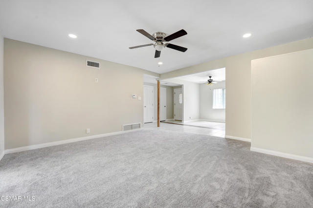 2391 Heather Street, Simi Valley CA: https://media.crmls.org/mediaz/95c4a6e1-c9f4-46c0-bd1f-38f30995b16c.jpg