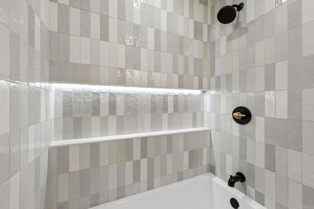 Detail Gallery Image 24 of 29 For 3942 Mount Acadia Bld, San Diego,  CA 92111 - 3 Beds | 2 Baths