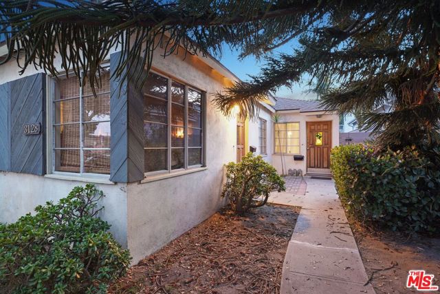 3128 6th Street photo 3