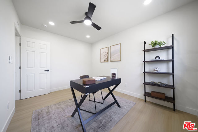 1930 W 153rd Street, Gardena CA: https://media.crmls.org/mediaz/95c7fe9b-6e6c-408e-9e91-1478865d2fbf.jpg