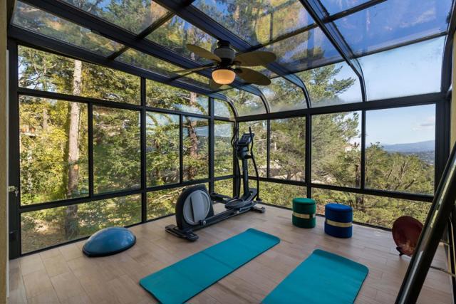 131 Los Vientos Way, San Carlos CA: https://media.crmls.org/mediaz/95c90a8b-426d-46f7-bf2a-087386964de2.jpg