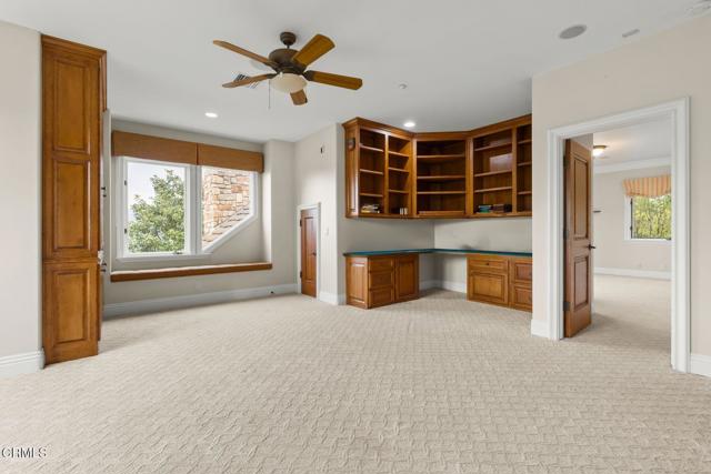 Detail Gallery Image 14 of 31 For 3243 Calle De Debesa, Camarillo,  CA 93010 - 6 Beds | 5/1 Baths