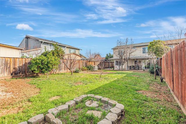 115 Lilly Avenue, Gilroy CA: https://media.crmls.org/mediaz/95c93fe9-e546-4c4a-87c8-76b57dd489d5.jpg