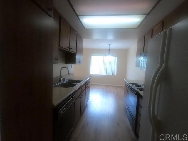 Detail Gallery Image 38 of 43 For 1677 Melrose Ave #F,  Chula Vista,  CA 91911 - 3 Beds | 2 Baths