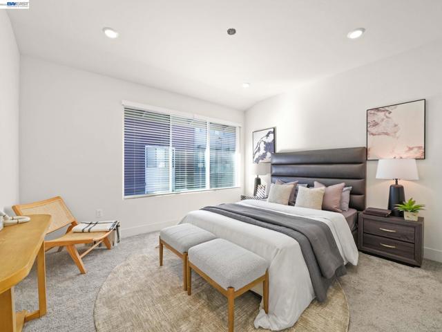 3265 Internet Cmn, Fremont CA: https://media.crmls.org/mediaz/95cb5655-868b-4bf6-97fa-12a9aecfff59.jpg