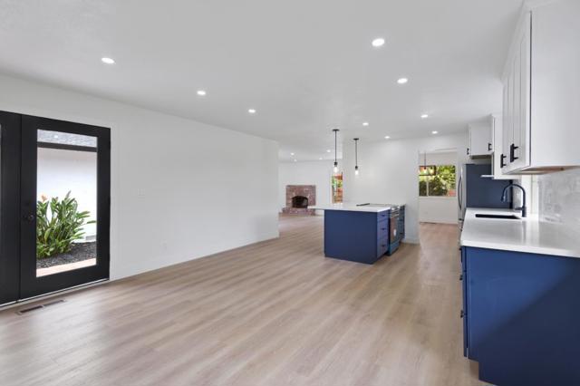 16 Melwood Court, Watsonville CA: https://media.crmls.org/mediaz/95cc5108-5610-451f-85d2-a362f96e77d6.jpg