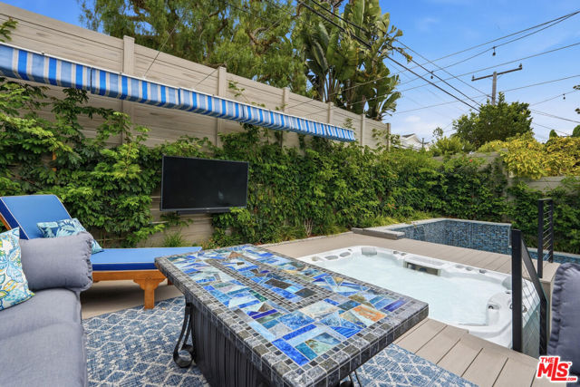 512 Irena Avenue, Redondo Beach, California 90277, 5 Bedrooms Bedrooms, 0 ,3 BathroomsBathrooms,Residential,For Sale,Irena,0,26860787