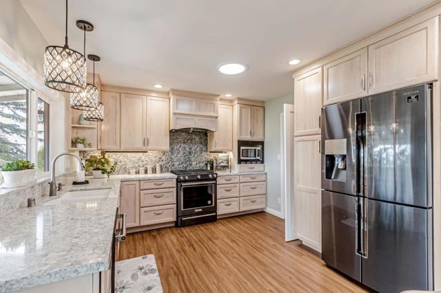 11020 Enchanto Vista Drive, San Jose CA: https://media.crmls.org/mediaz/95cc9521-c656-49ab-9be8-1f2794d036f4.jpg