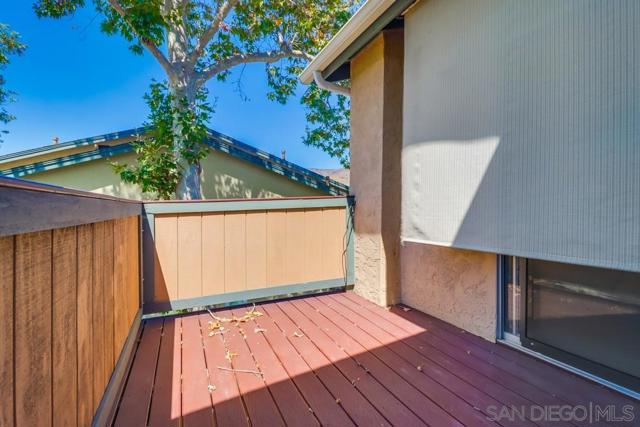 10262 Michala, Santee CA: https://media.crmls.org/mediaz/95ccf634-94ba-4bd3-85ed-b2cffd49f6c9.jpg