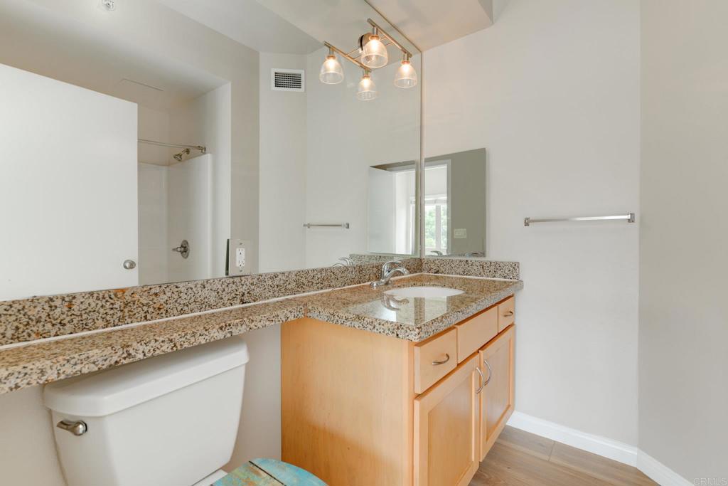 450 J St - photo 20