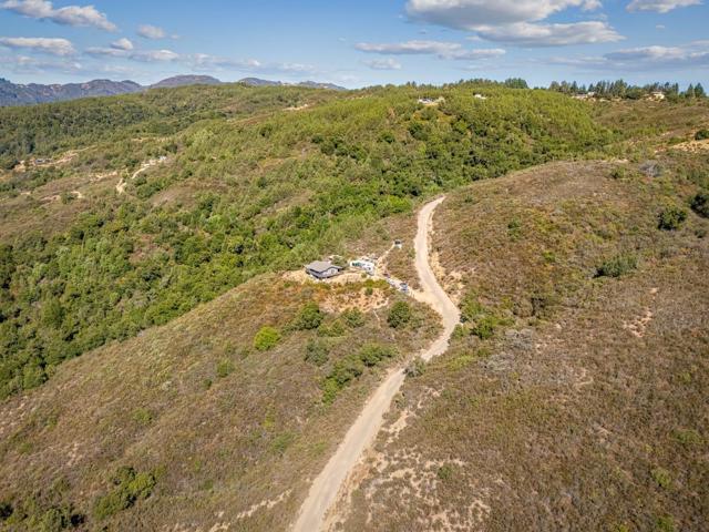 6787 Croy Road, Morgan Hill CA: https://media.crmls.org/mediaz/95d01525-3854-488d-8248-3970f5807033.jpg
