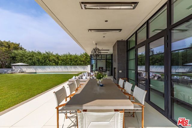 400 Amalfi Drive photo 13