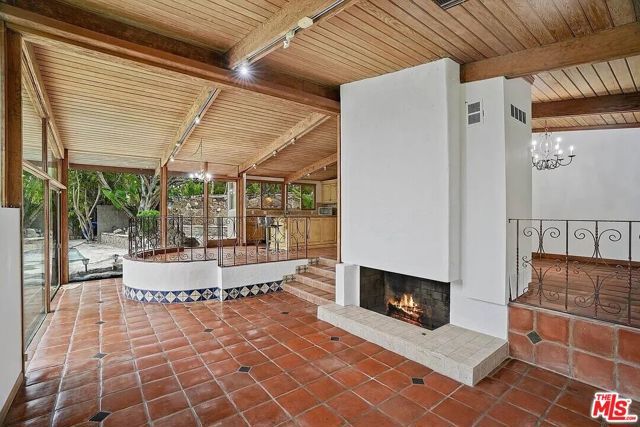Drew Fenton | 800 Bramble Way Los Angeles CA | MLS: 7446523 Drew Fenton | 800 Bramble Way Los Angeles CA | MLS: 7446523