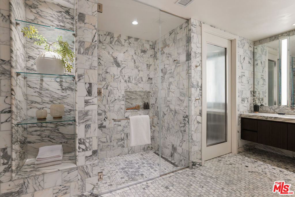 MLS #26866349 image #9