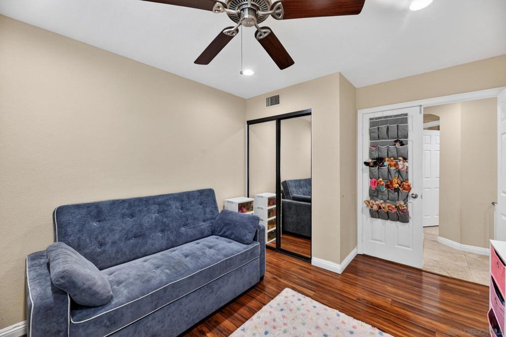 5025 Viewridge Way - photo 19