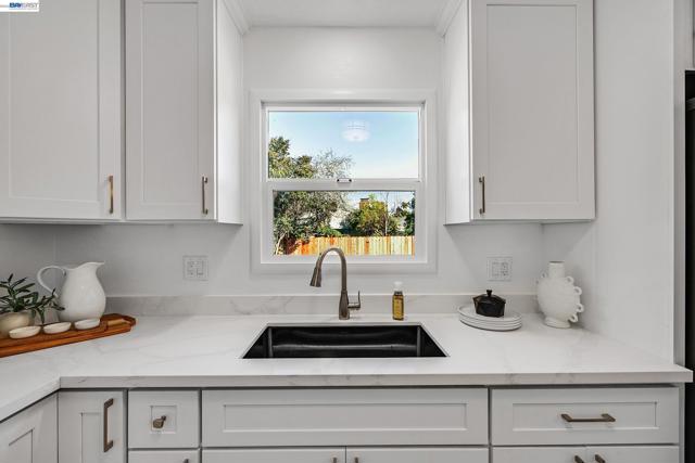 Image 18 of 30 For 2226 Vegas Ave