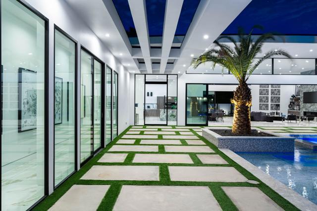 4 Bravo Court, Rancho Mirage CA: https://media.crmls.org/mediaz/95d592e5-c387-418c-aba7-c96615154beb.jpg