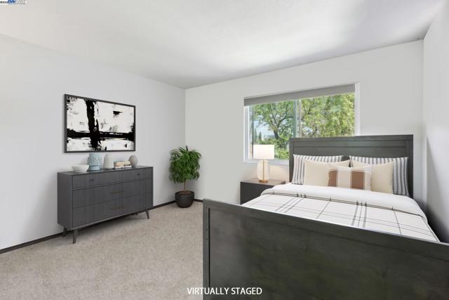 2378 Cheshire Place, San Leandro CA: https://media.crmls.org/mediaz/95d63bee-0d8f-436a-9ae4-749a9c502556.jpg