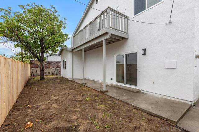 3758 Antiem St, Clairemont Mesa CA: https://media.crmls.org/mediaz/95d69bb7-c77a-48eb-b097-b16193573a9f.jpg