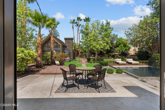 3167 Waco Avenue, Simi Valley CA: https://media.crmls.org/mediaz/95d6cbfe-a6ee-4893-83f0-1ee6e1a09090.jpg