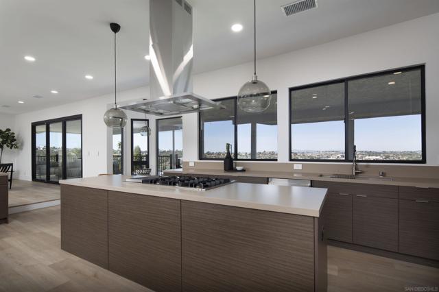 1561 La Plaza, San Marcos CA: https://media.crmls.org/mediaz/95d710ab-583f-4b87-8d53-2ad637c5afad.jpg