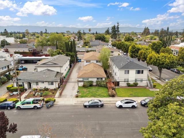 684 Lincoln Street, Santa Clara CA: https://media.crmls.org/mediaz/95d79fac-85db-42d8-b8b5-5e1f30899a20.jpg