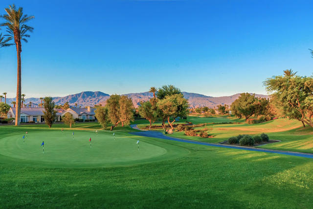 35232 Moorbrook Road, Palm Desert CA: https://media.crmls.org/mediaz/95d8a2f6-8870-4ce7-9efb-14e8c680f6a0.jpg