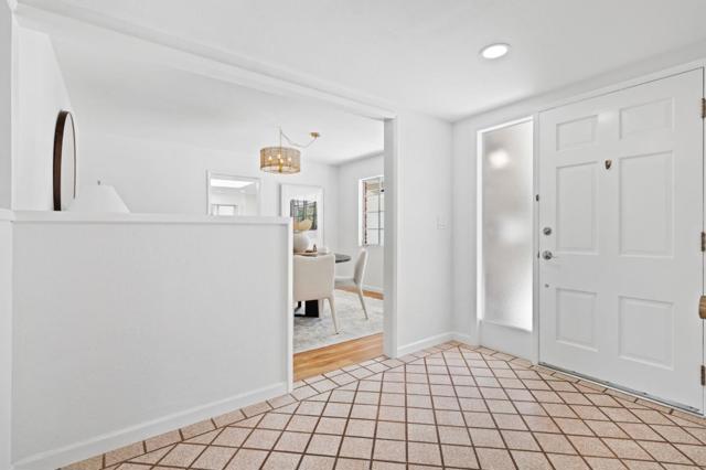 1861 Limetree Lane, Mountain View CA: https://media.crmls.org/mediaz/95d8bb17-ac4b-4a90-a8f8-cc236d128791.jpg