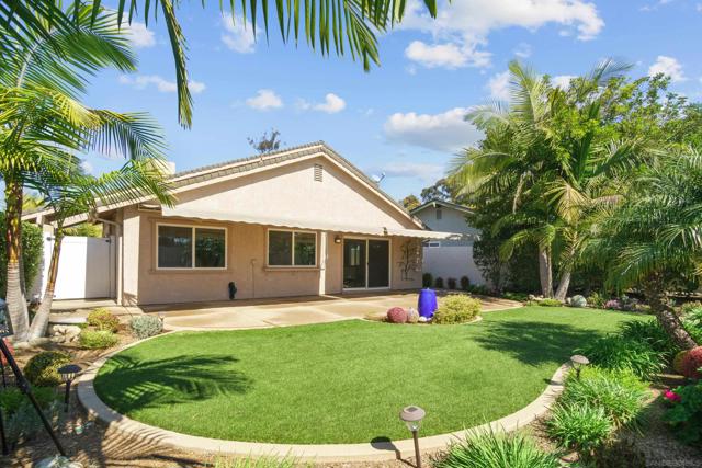 9932 Ironwood Place, San Diego CA: https://media.crmls.org/mediaz/95d8eea3-70e3-43ce-aecf-219691a3a206.jpg