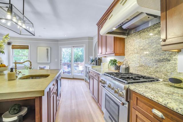 430 26th Avenue, San Mateo CA: https://media.crmls.org/mediaz/95d92e72-5a49-4c2e-a0a4-bd37616a2d71.jpg
