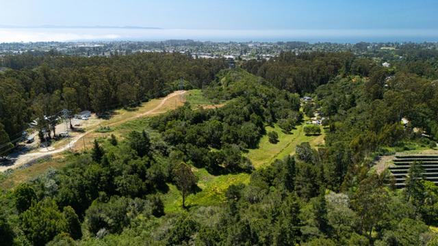 3554 Paul Sweet Road, Santa Cruz CA: https://media.crmls.org/mediaz/95da2d82-42a2-4f01-8de6-eb3131f8877c.jpg