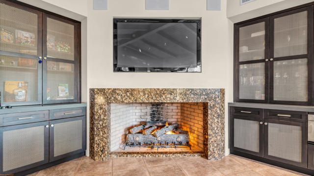 73297 Grapevine Street, Palm Desert CA: https://media.crmls.org/mediaz/95db2d24-679a-4c3a-87cc-b332f4e43014.jpg
