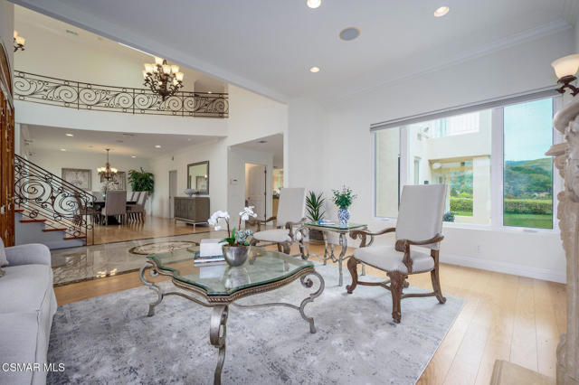 7111 Los Coyotes Place, Camarillo CA: https://media.crmls.org/mediaz/95dc78c6-3039-4c36-9caa-236ca044841e.jpg